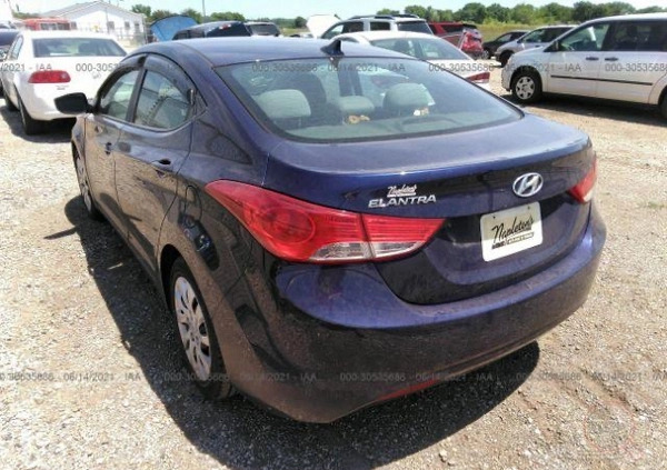 Hyundai Elantra cena 11000 przebieg: 246224, rok produkcji 2012 z Warszawa małe 56
